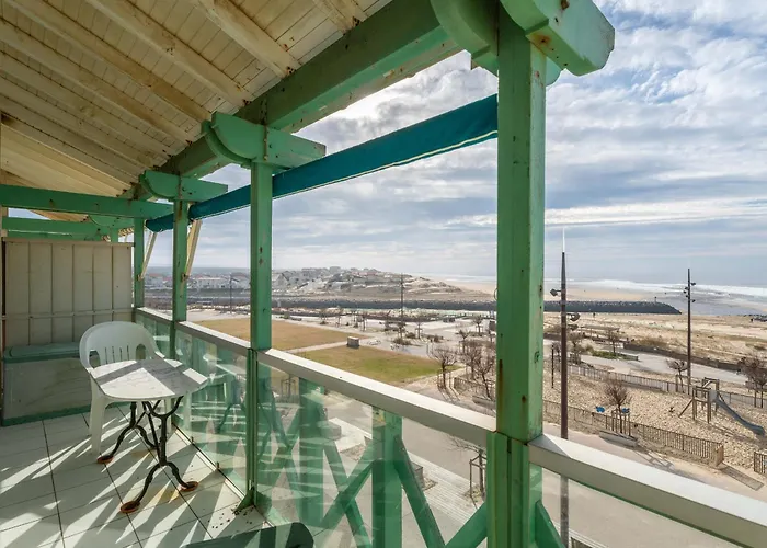 Front De Pour 2 Avec Parking A - Fr-1-50-152 *